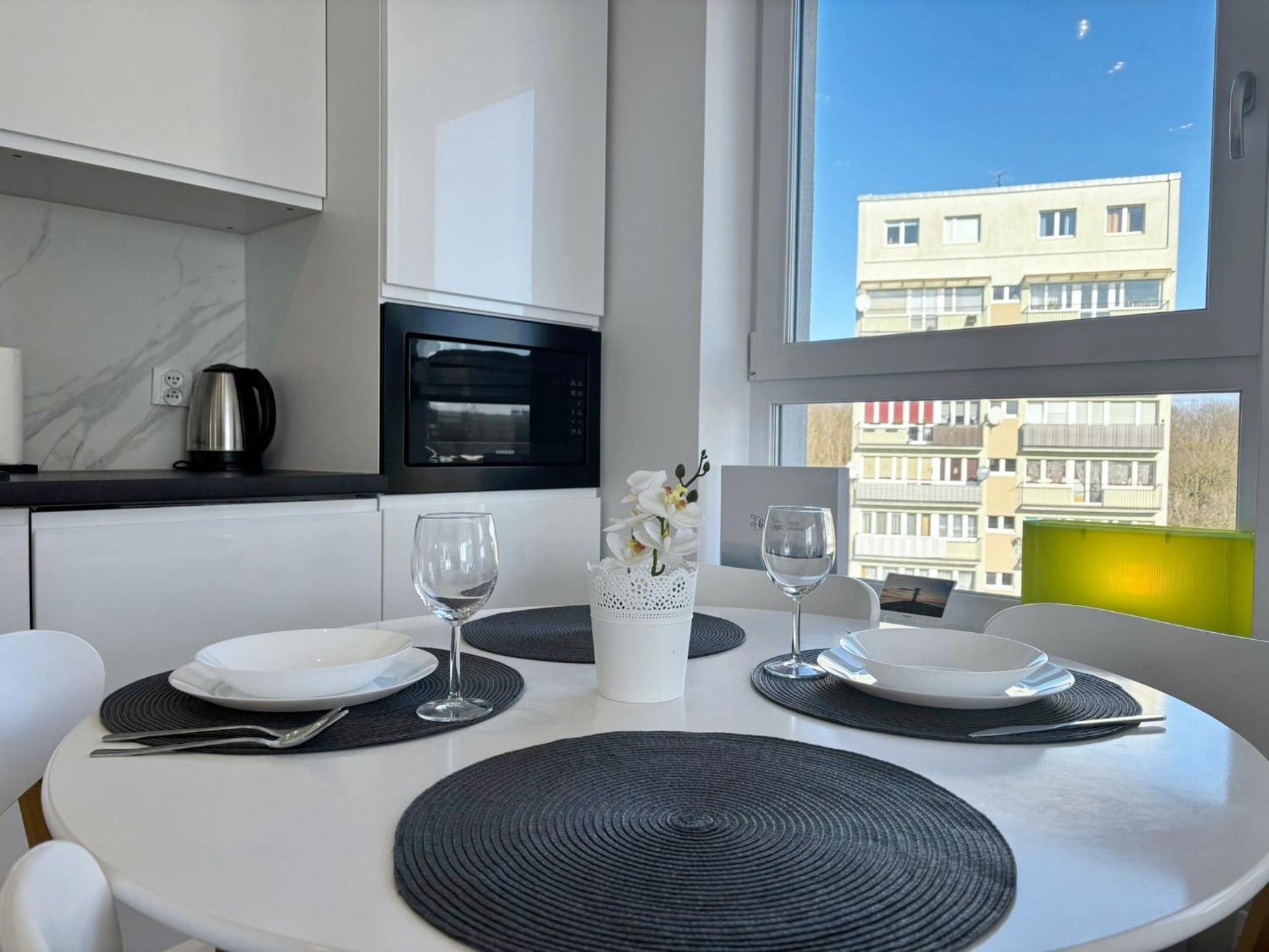 Sun Towers - Apartamenty Bryza - Apartamenty Z Parkingiem Swinemünde Exterior foto